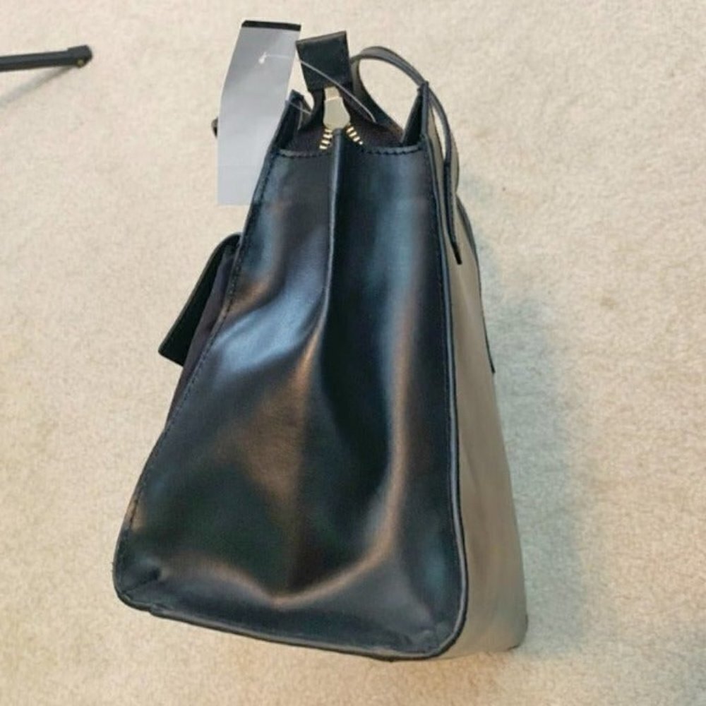 Barney's New York NWT Black Leather Pocket Tote Purse - Picture 6 of 12